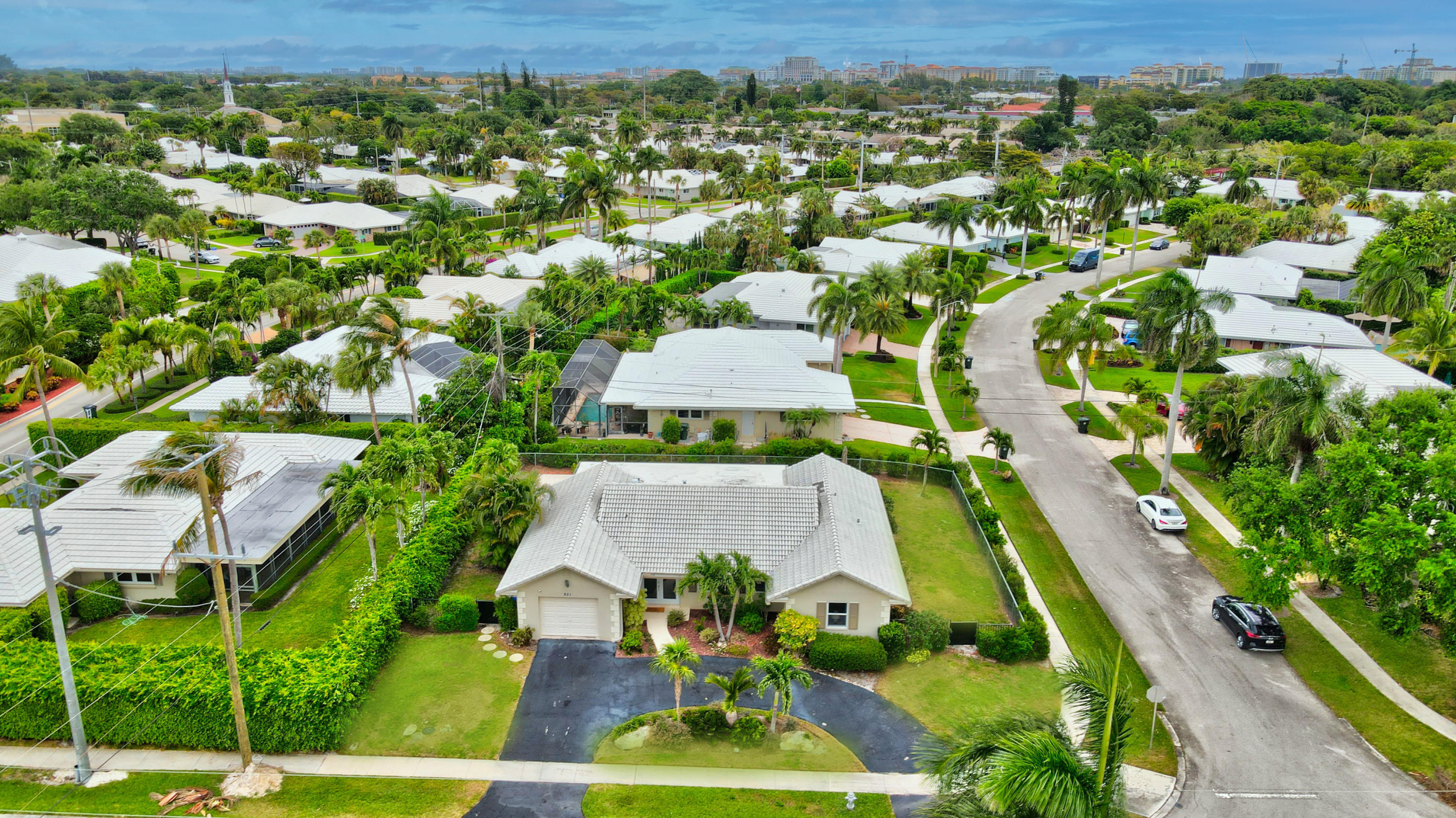 951 Holly Lane Boca Raton, FL 33486 - Photo 5 of 41 Aerial View