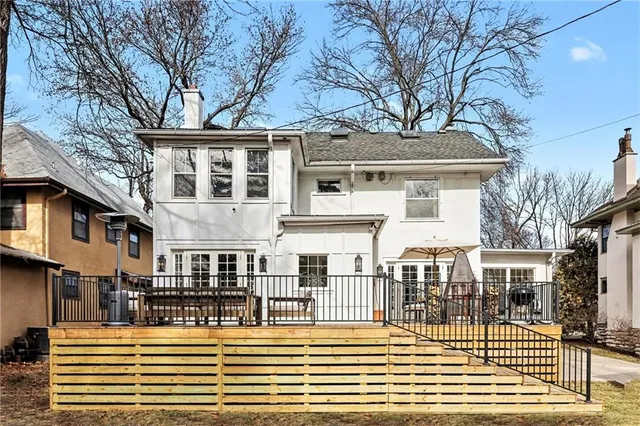 $780,000 | 437 West 59 Terrace, Kansas City, MO 64113