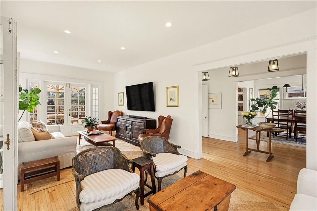 437 West 59 Terrace Kansas City, MO 64113 - Photo 8 of 39