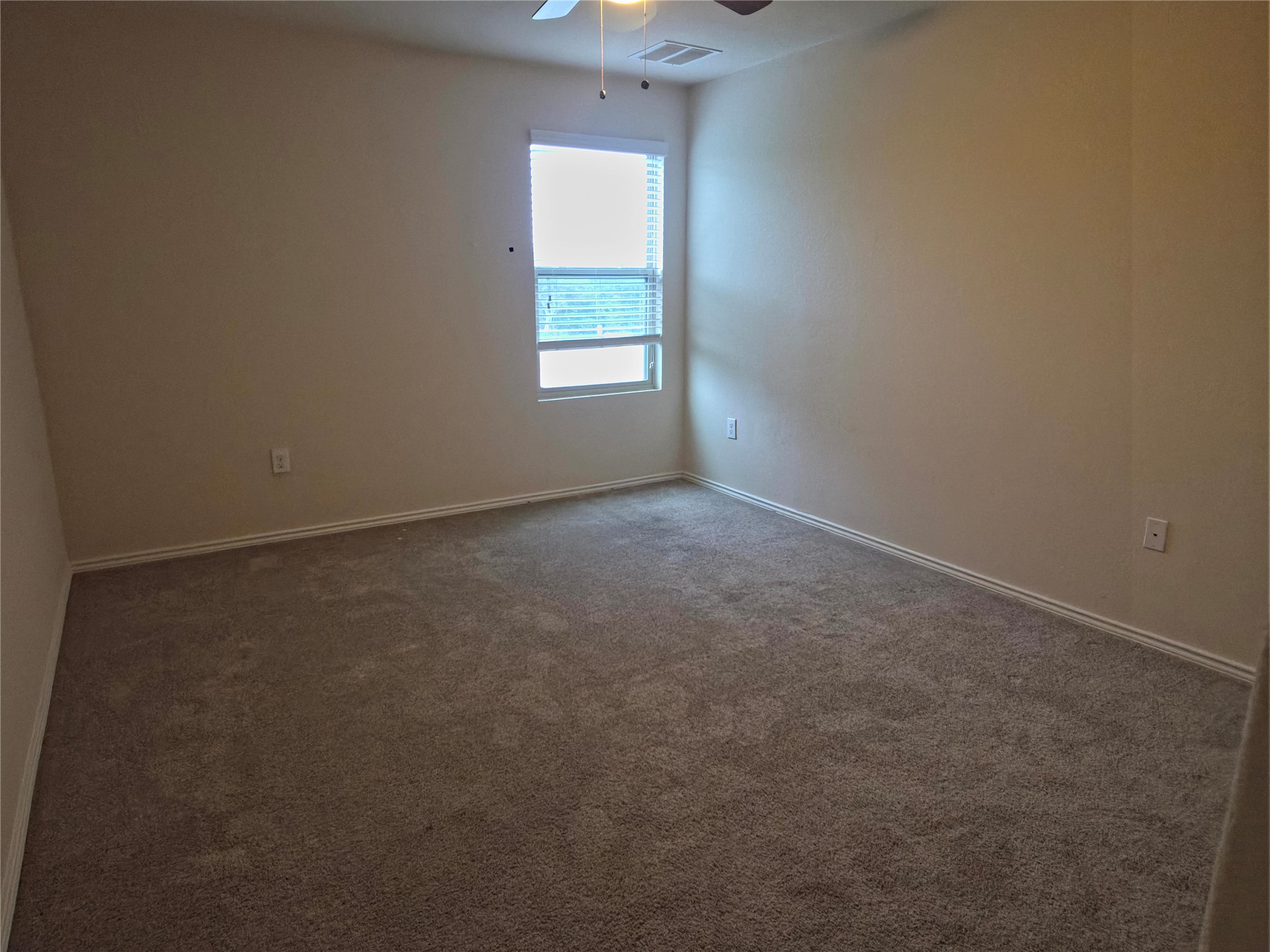 5701 Southerner Way Austin, TX 78747 - Photo 14 of 16