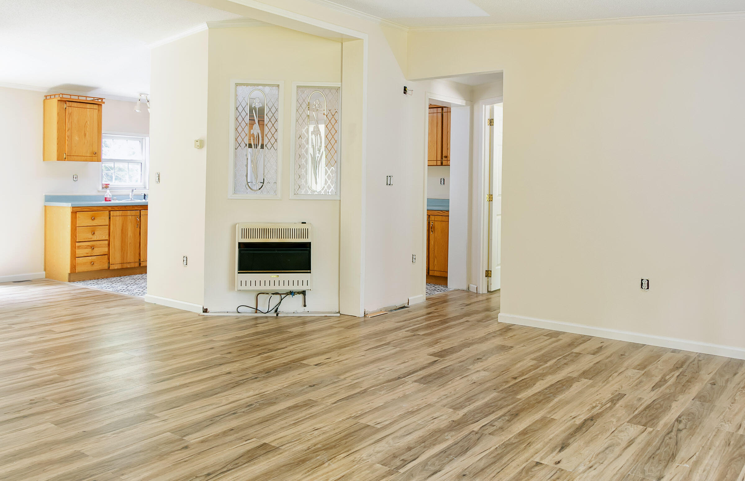 538 Branch Road Wells, ME 04090 - Photo 7 of 21 Liv/Dining/Kitchen