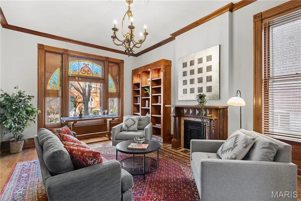 $875,000 | 2346 Albion Place, St. Louis, MO 63104