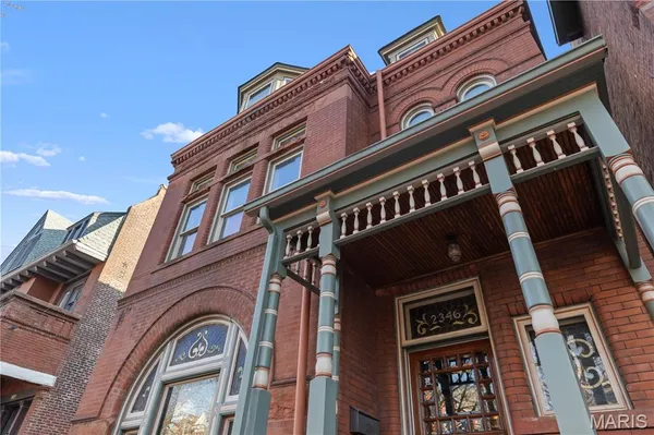 $875,000 | 2346 Albion Place, St. Louis, MO 63104