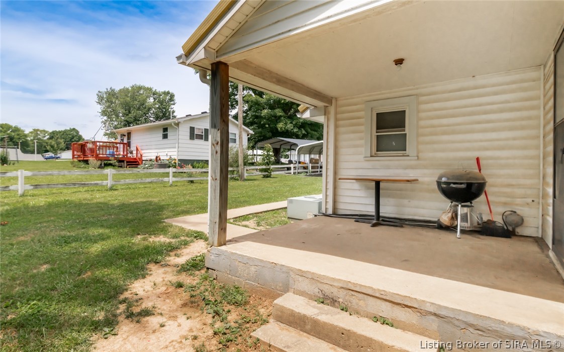 209 Carl Street Corydon, IN 47112 - Photo 10 of 36
