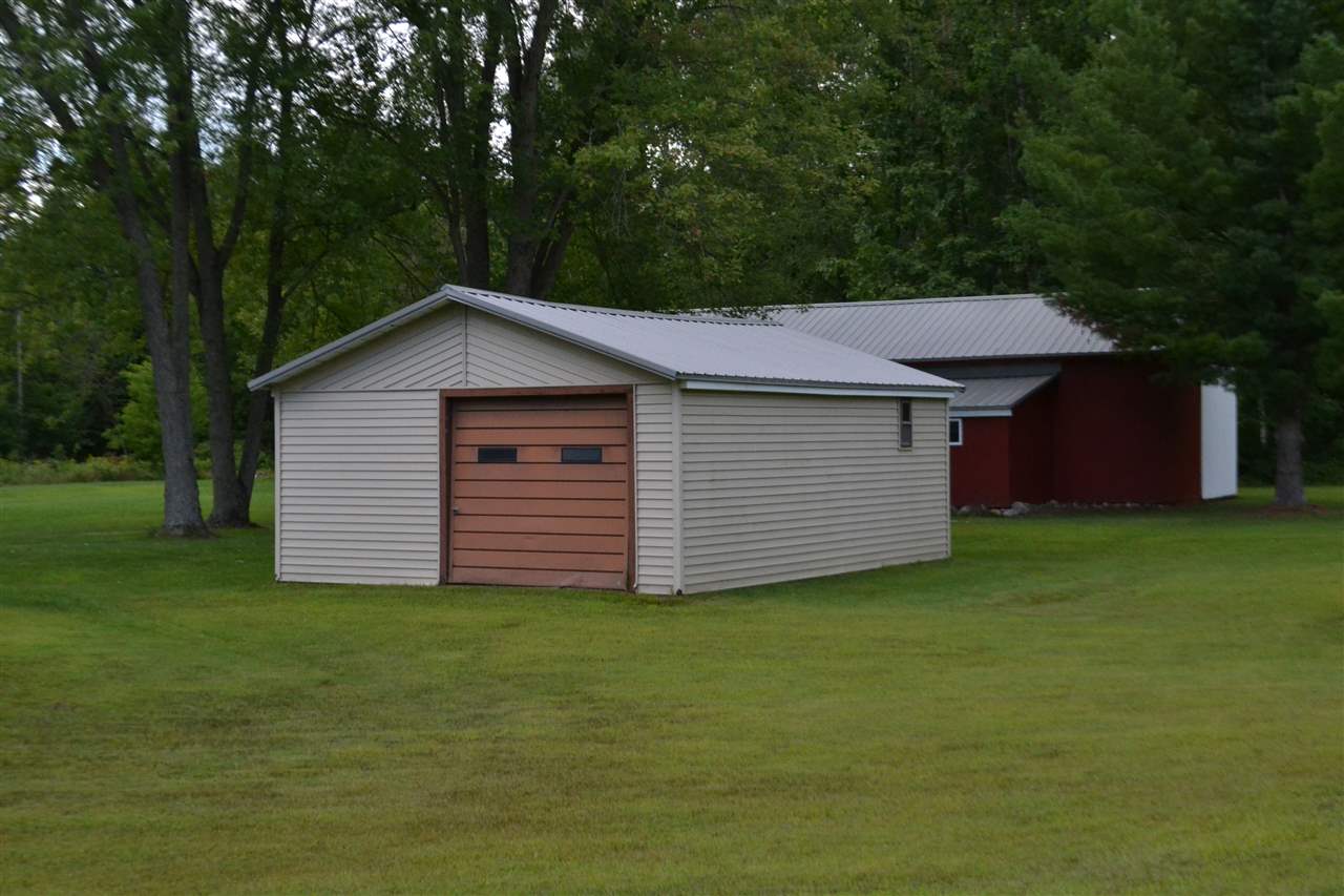 8665 Saunders Road Sterling, MI 48659 - Photo 9 of 45