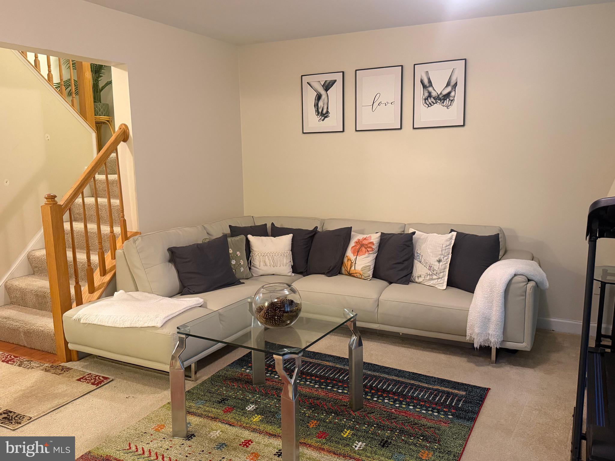 3530 Hammerstone Road Laurel, MD 20724 - Photo 10 of 14 Family Room