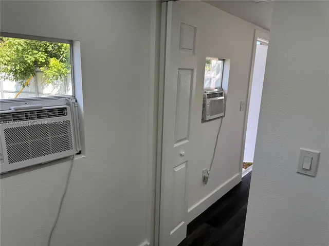 $1,100 | 11751 Southwest 190th Terrace, Unit 1A, Miami, FL 33177