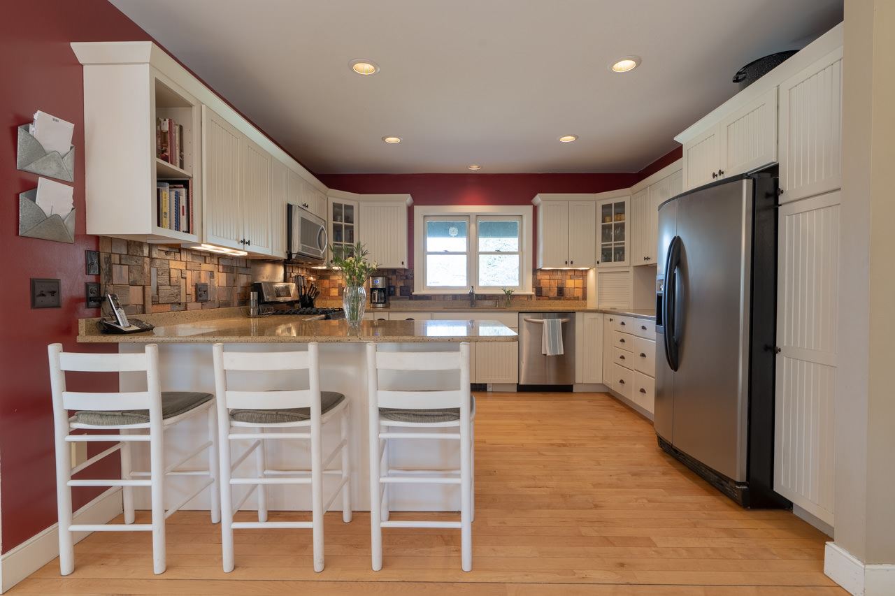 53 South Harvey Farm Road Waterbury, VT 05677 - Photo 5 of 35 Gallery Image 5