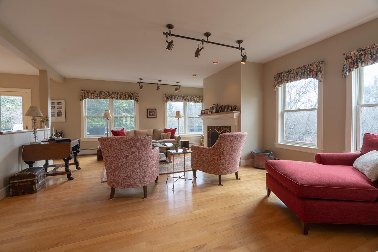 53 South Harvey Farm Road Waterbury, VT 05677 - Photo 10 of 35 Gallery Image 10