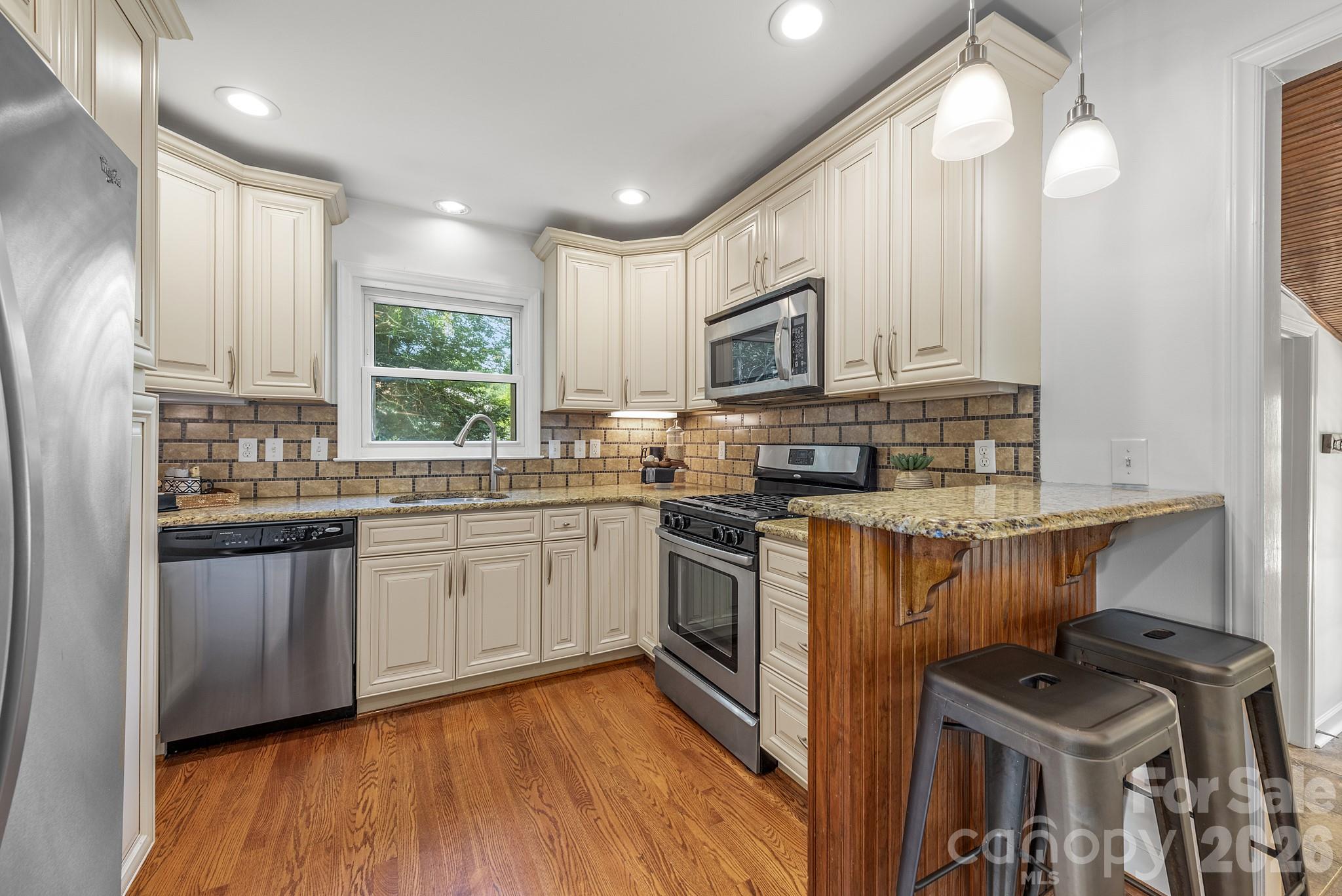 3600 Litchfield Road Charlotte, NC 28211 - Photo 9 of 26