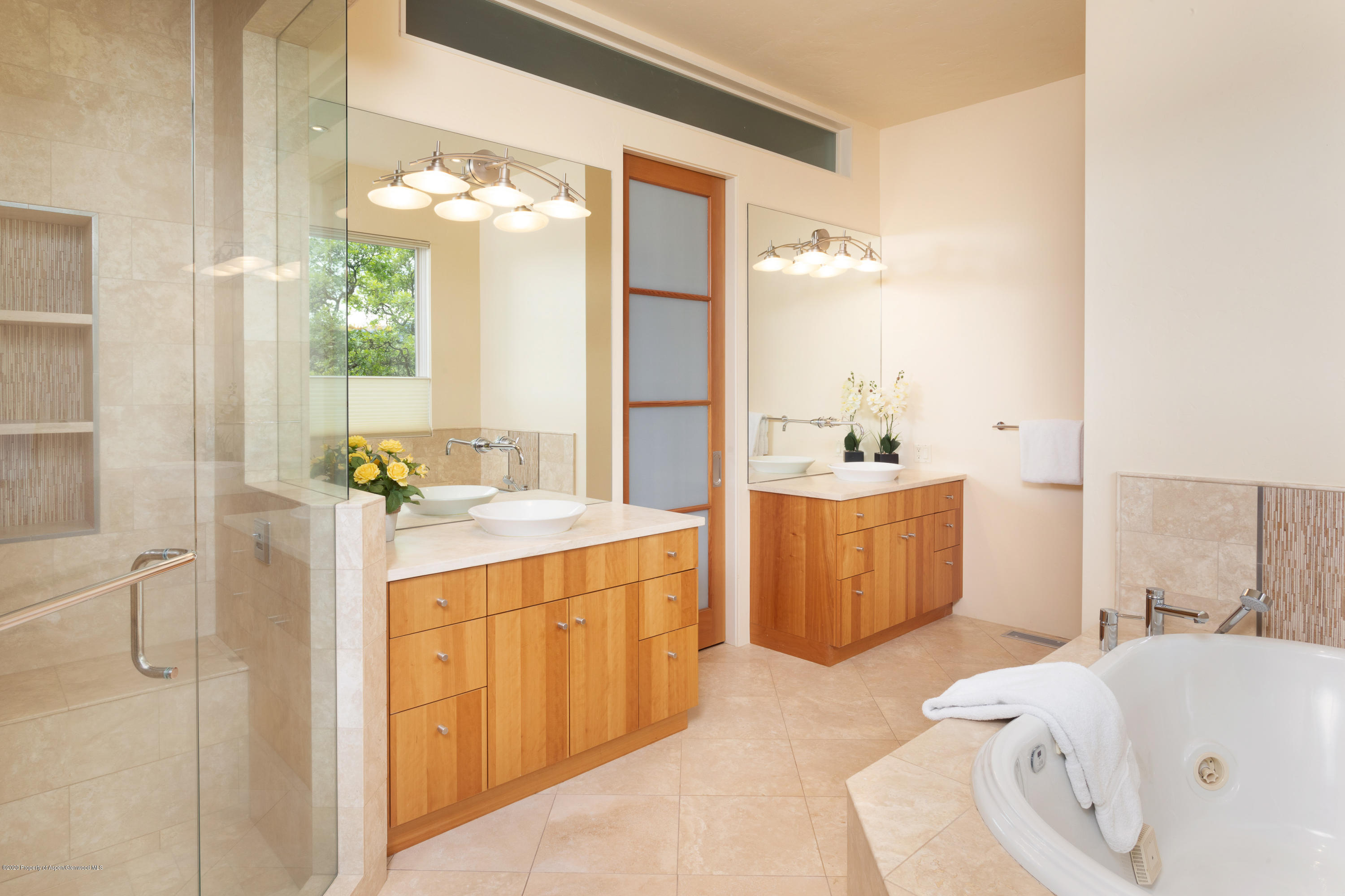 725 Promontory Lane Basalt, CO 81621 - Photo 8 of 29 Master Bathroom