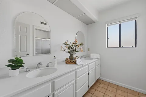 $1,995,000 | 4016 Caminito Cassis, San Diego, CA 92122