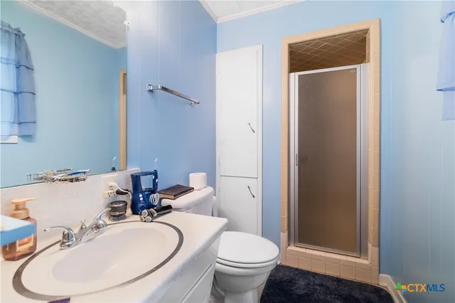 $275,000 | 508 West Johnson Street, Cuero, TX 77954