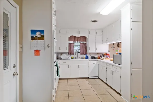 $275,000 | 508 West Johnson Street, Cuero, TX 77954