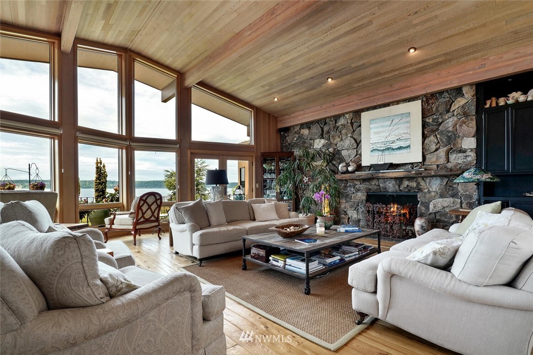 2100 South Breezy Point Road Camano Island, WA 98282 - Photo 12 of 40 Gallery Image 12