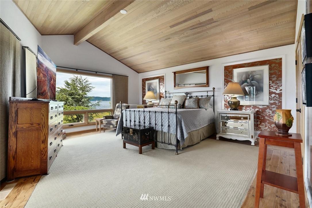 2100 South Breezy Point Road Camano Island, WA 98282 - Photo 24 of 40 Gallery Image 24