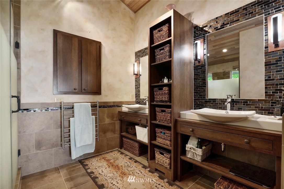 2100 South Breezy Point Road Camano Island, WA 98282 - Photo 25 of 40 Gallery Image 25