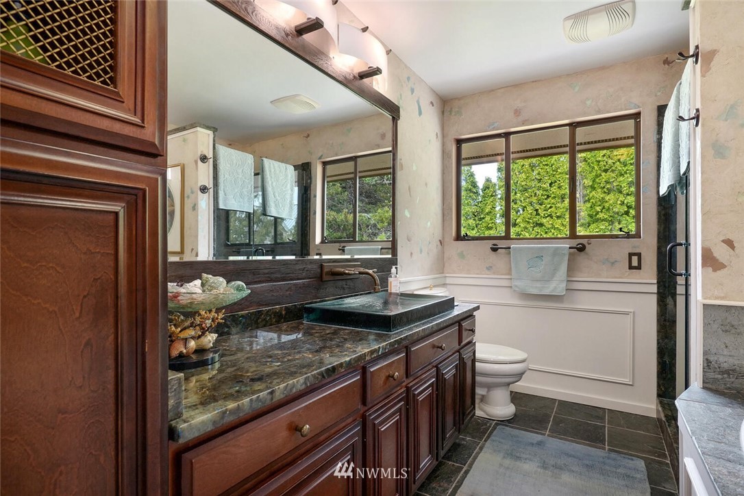 2100 South Breezy Point Road Camano Island, WA 98282 - Photo 26 of 40 Gallery Image 26