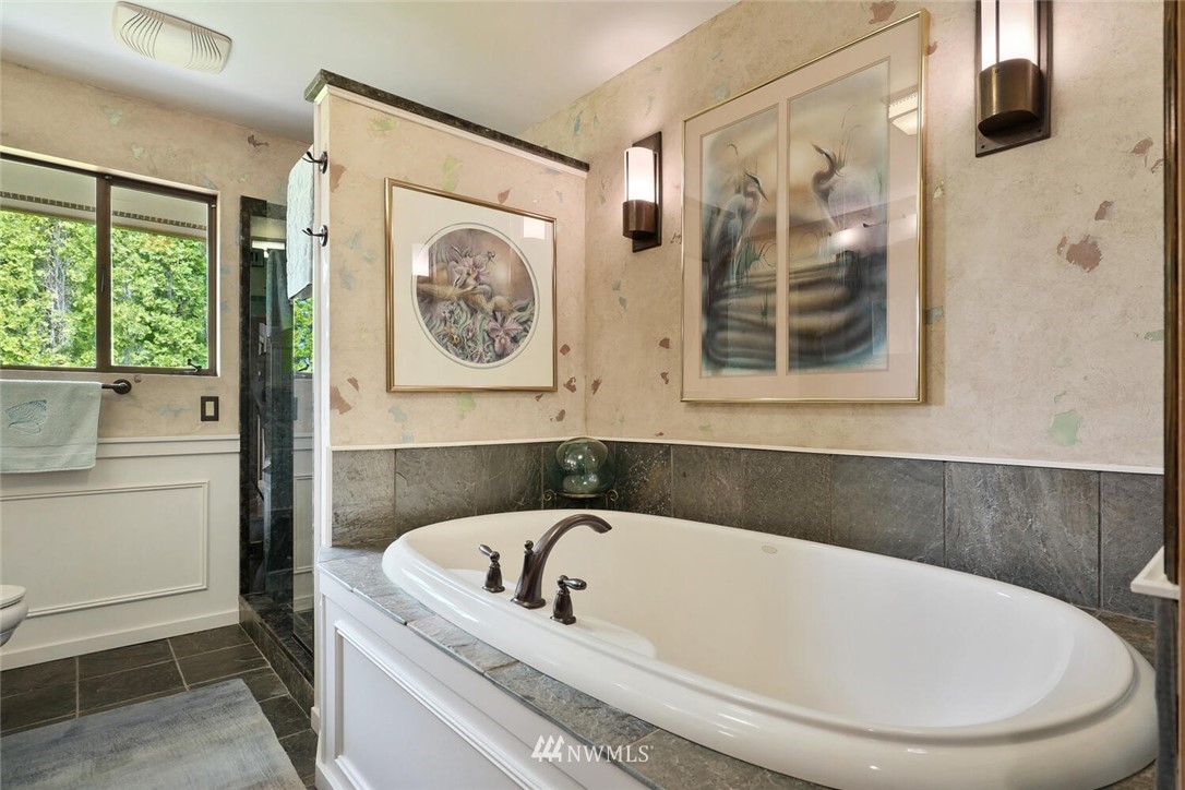 2100 South Breezy Point Road Camano Island, WA 98282 - Photo 27 of 40 Gallery Image 27