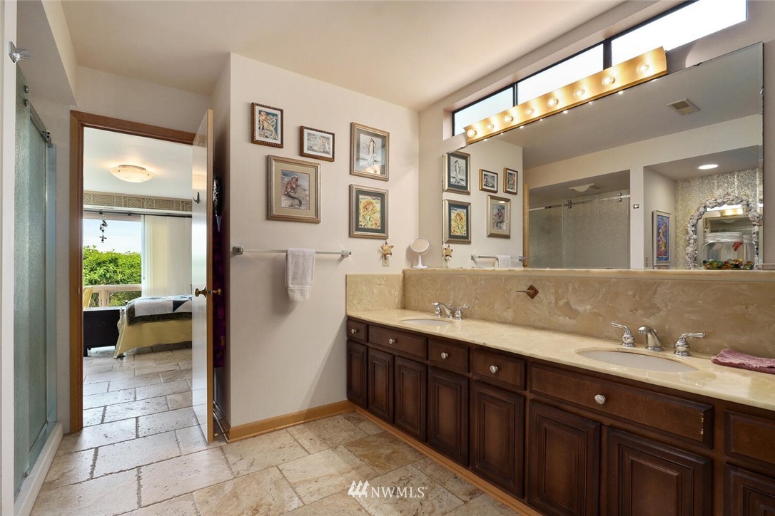 2100 South Breezy Point Road Camano Island, WA 98282 - Photo 35 of 40 Gallery Image 35