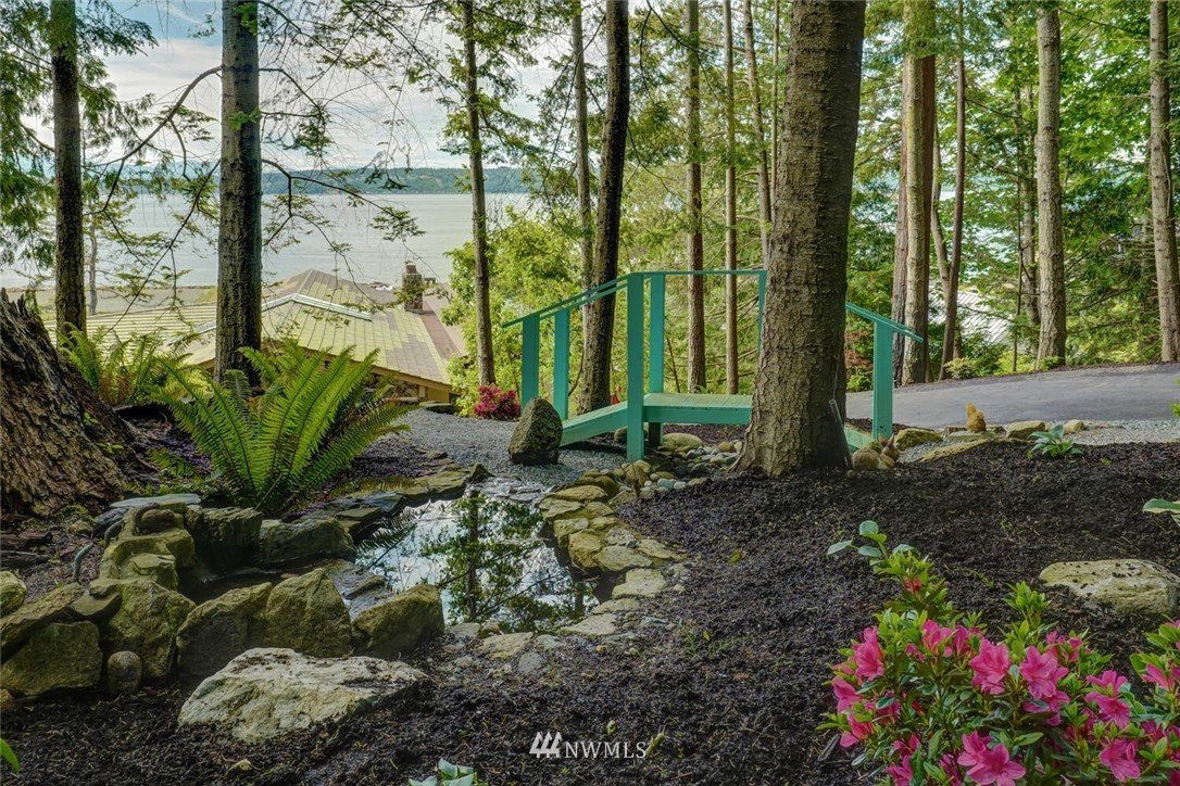 2100 South Breezy Point Road Camano Island, WA 98282 - Photo 36 of 40 Gallery Image 36