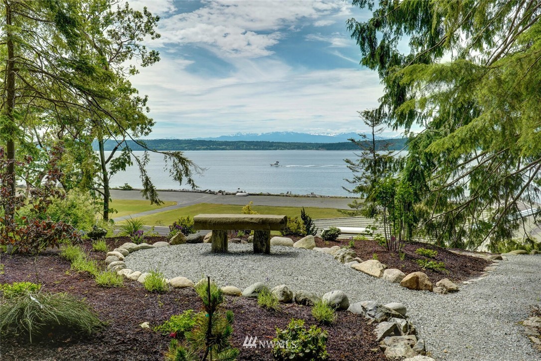 2100 South Breezy Point Road Camano Island, WA 98282 - Photo 37 of 40 Gallery Image 37