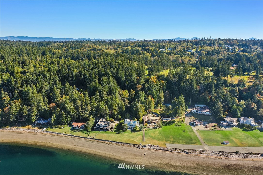 2100 South Breezy Point Road Camano Island, WA 98282 - Photo 39 of 40 Gallery Image 39