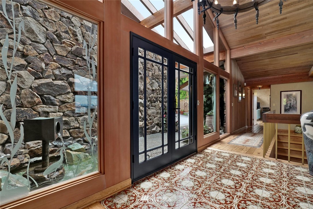 2100 South Breezy Point Road Camano Island, WA 98282 - Photo 7 of 40 Gallery Image 7