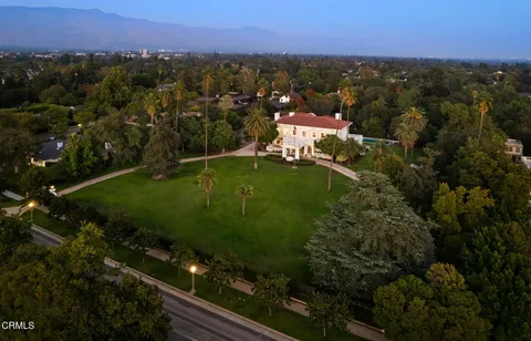 $12,000,000 | 1230 South Oakland Avenue, Pasadena, CA 91106