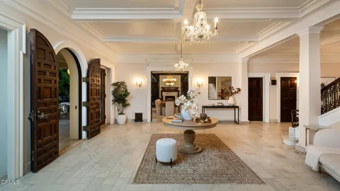 $12,000,000 | 1230 South Oakland Avenue, Pasadena, CA 91106