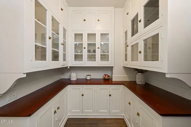 $12,000,000 | 1230 South Oakland Avenue, Pasadena, CA 91106