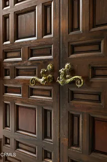 $12,000,000 | 1230 South Oakland Avenue, Pasadena, CA 91106