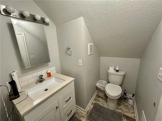 $205,000 | 627 North 29 Street, Kansas City, KS 66102