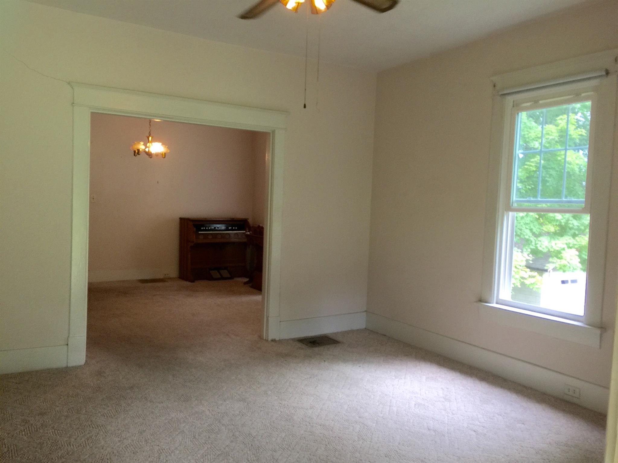 128 East Campbell Road Madison, TN 37115 - Photo 7 of 26 Looking the opposite way- from the living room into the dining room.