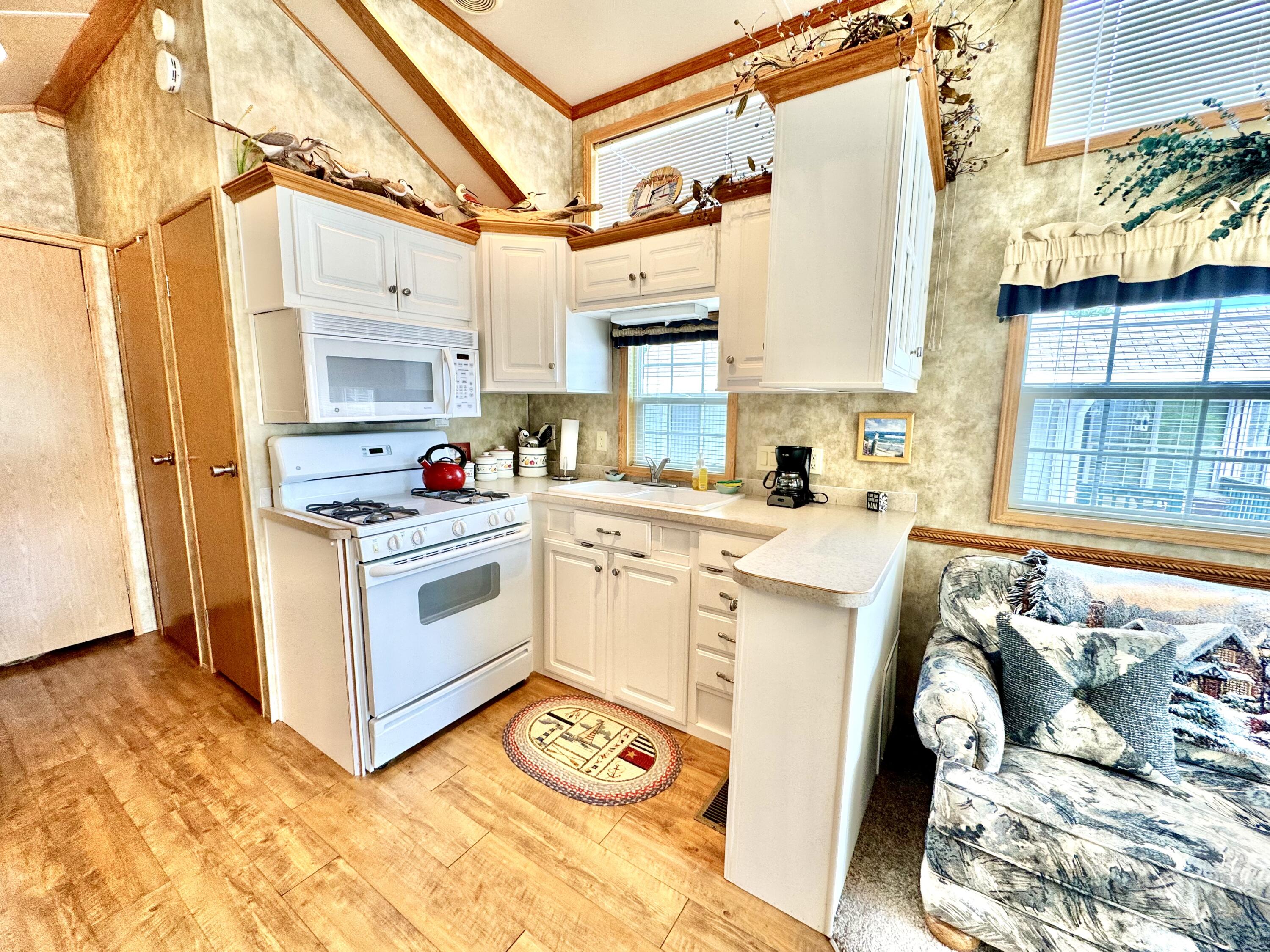 430 Post Road, Unit 130 Wells, ME 04090 - Photo 16 of 33 IMG_0820