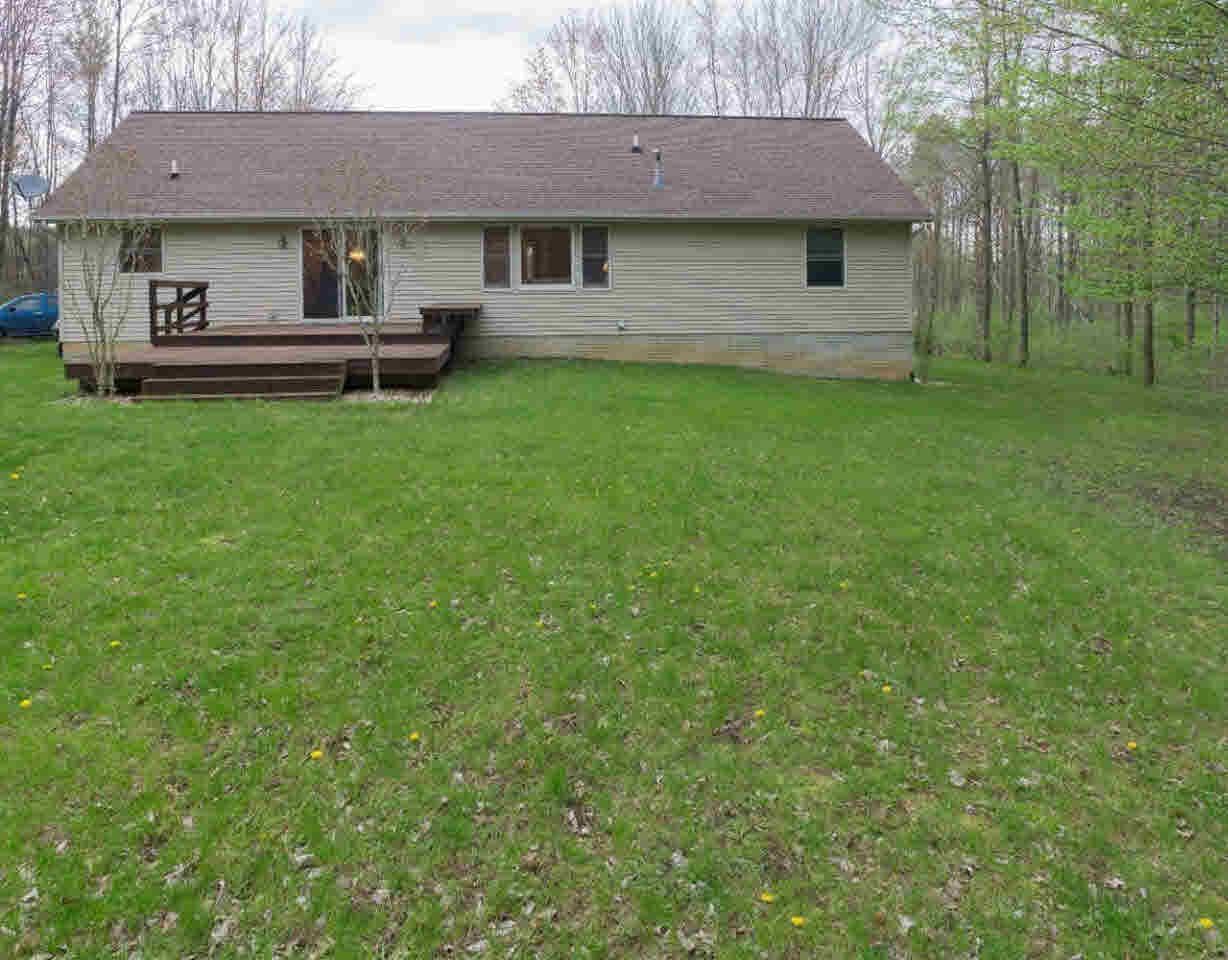 10123 West Mount Morris Road Flushing, MI 48433 - Photo 2 of 16 21290254-1.JPG