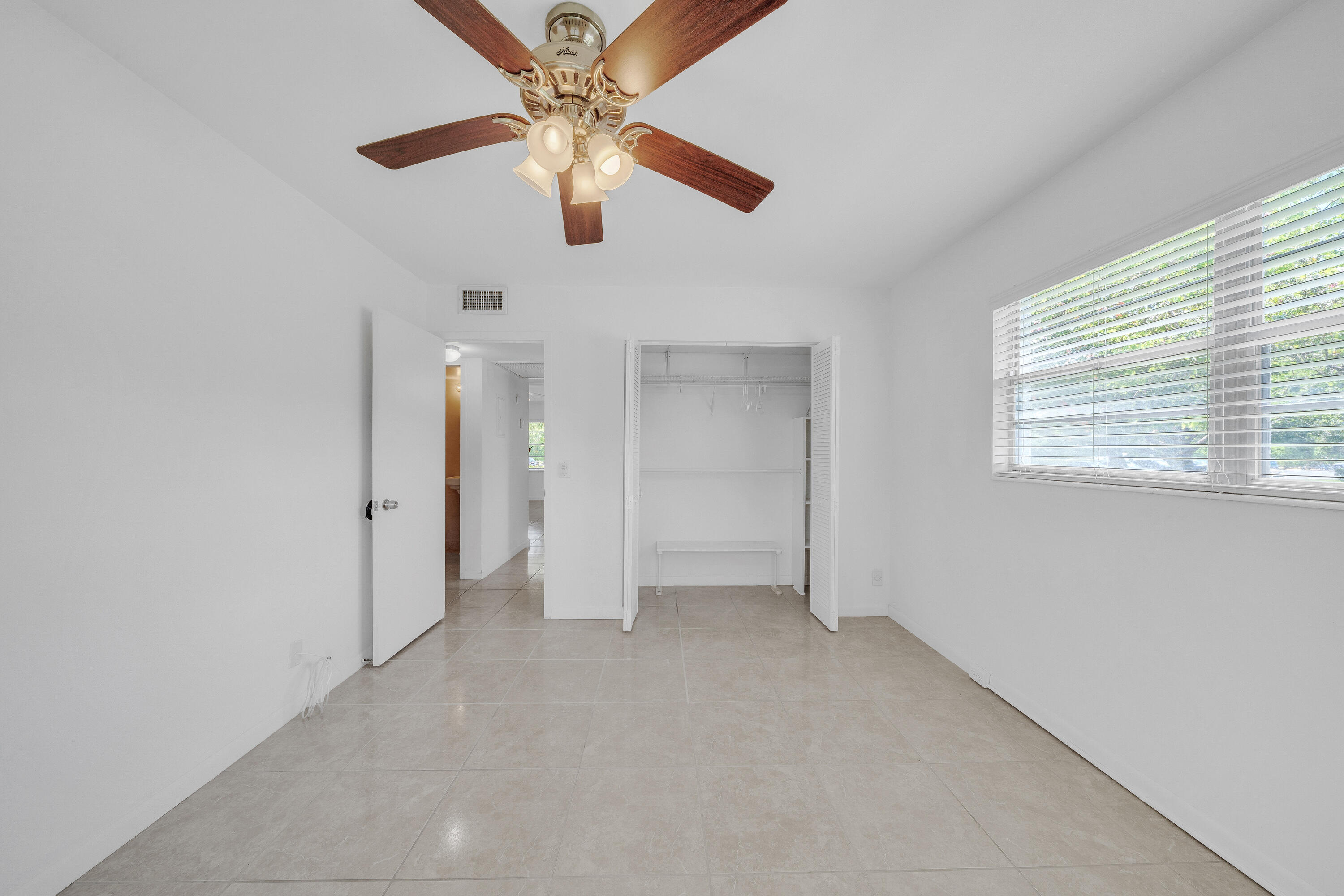 169 Suffolk F Boca Raton, FL 33434 - Photo 25 of 39 12 Bedroom B (3)