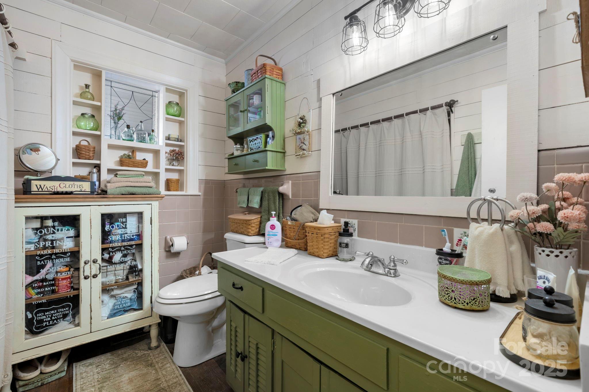 901 Union Street Maiden, NC 28650 - Photo 19 of 37