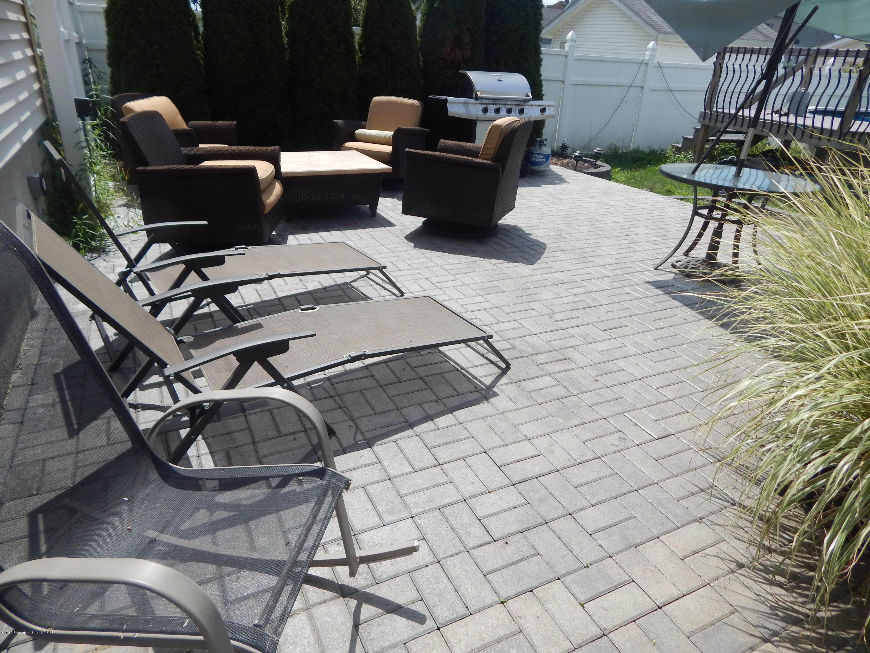 1223 Rundle Street Scranton, PA 18504 - Photo 9 of 23 Gallery Image 9