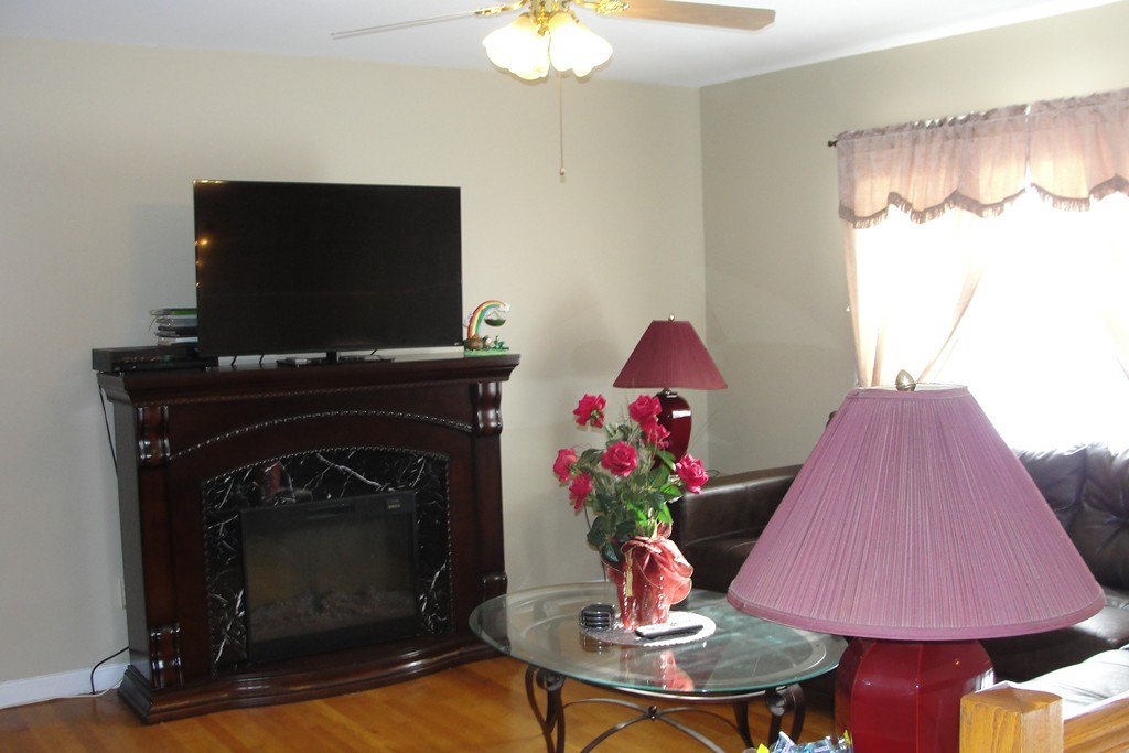 29 Tahanto Road Worcester, MA 01602 - Photo 9 of 22 Gallery Image 9