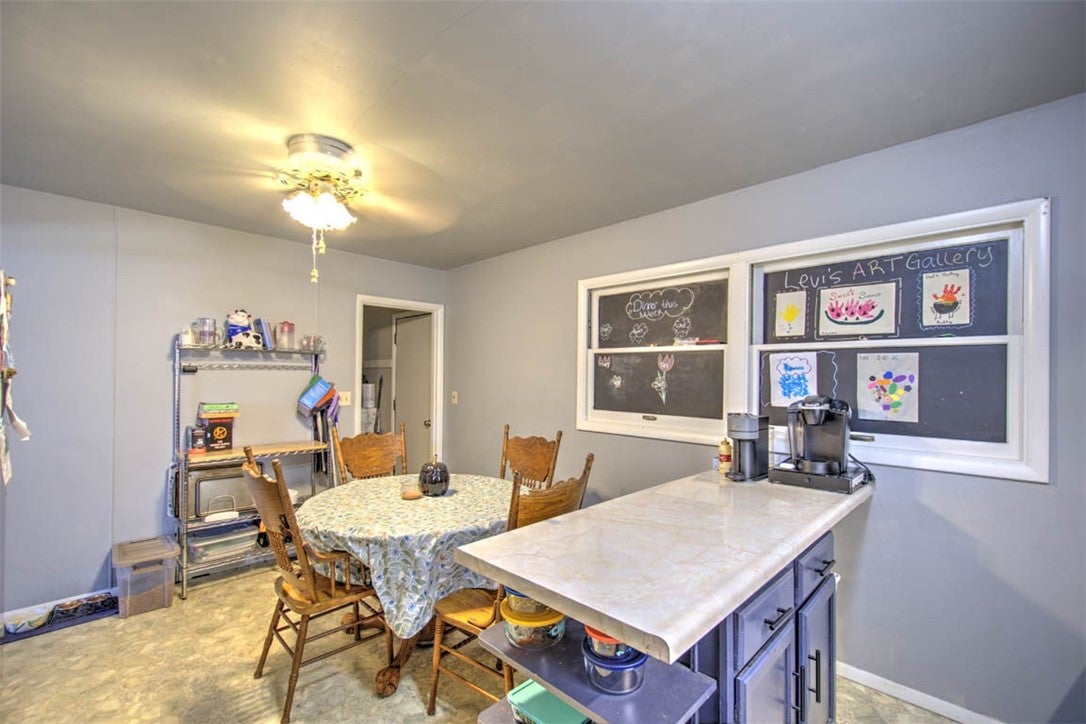 8 Imboden Drive Decatur, IL 62521 - Photo 8 of 23 Gallery Image 8