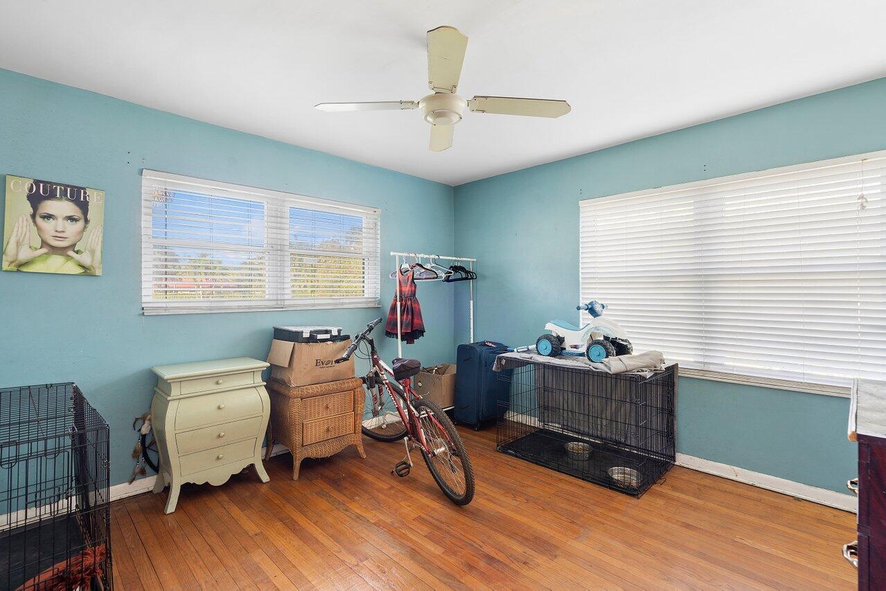 5262 Club Road Haverhill, FL 33415 - Photo 16 of 27 017-5262ClubRoad-Haverhill-FL-33415-SMAL