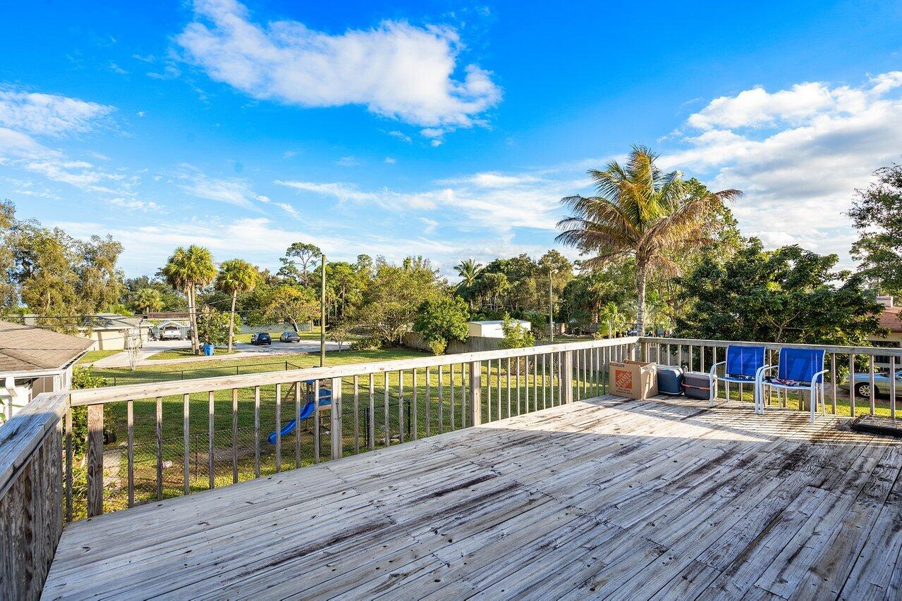 5262 Club Road Haverhill, FL 33415 - Photo 24 of 27 026-5262ClubRoad-Haverhill-FL-33415-SMAL