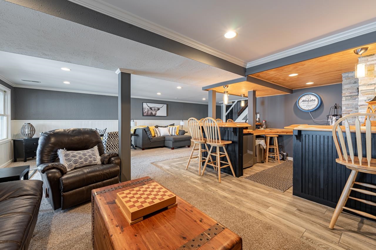 1435 Pier Drive Lake Summerset, IL 61019 - Photo 23 of 35 a living room with furniture and wooden floor