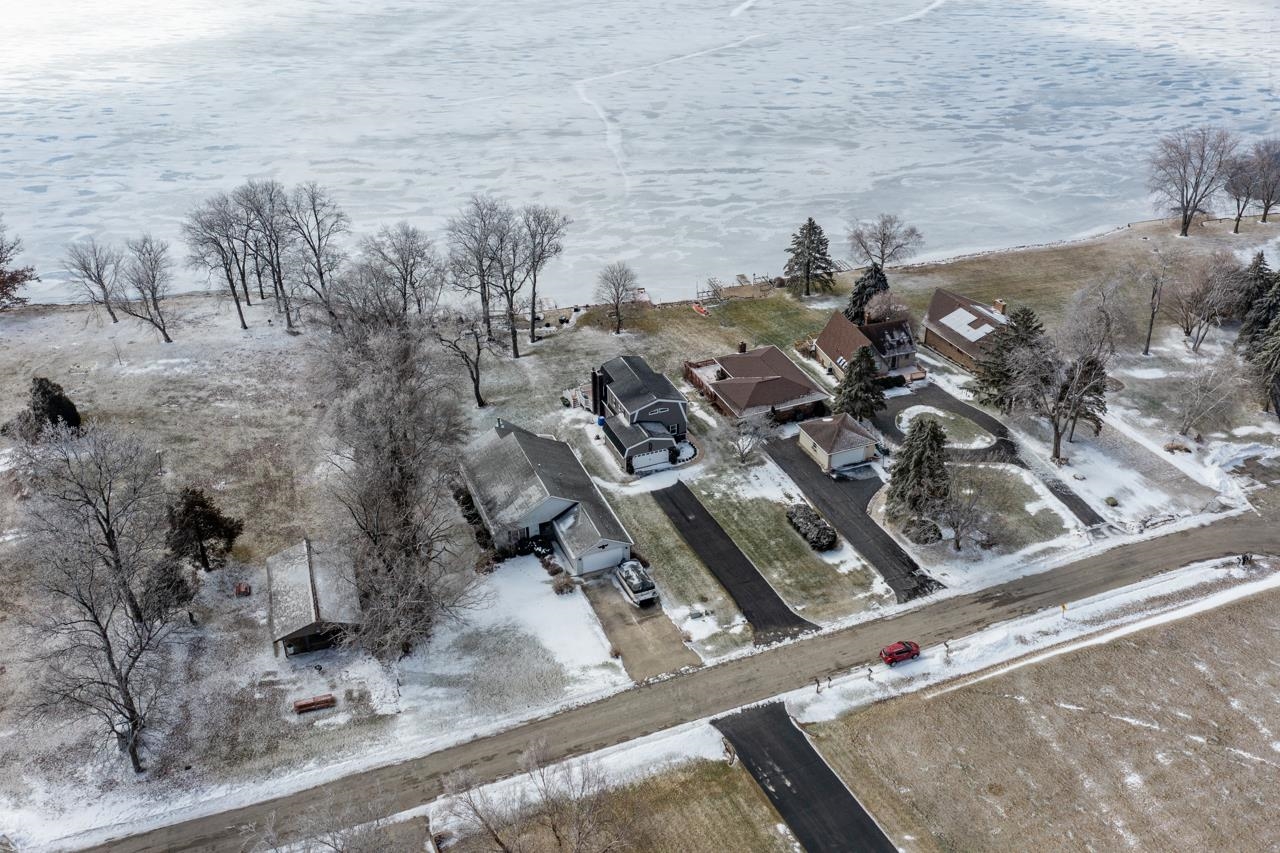 1435 Pier Drive Lake Summerset, IL 61019 - Photo 3 of 35 a view of a city