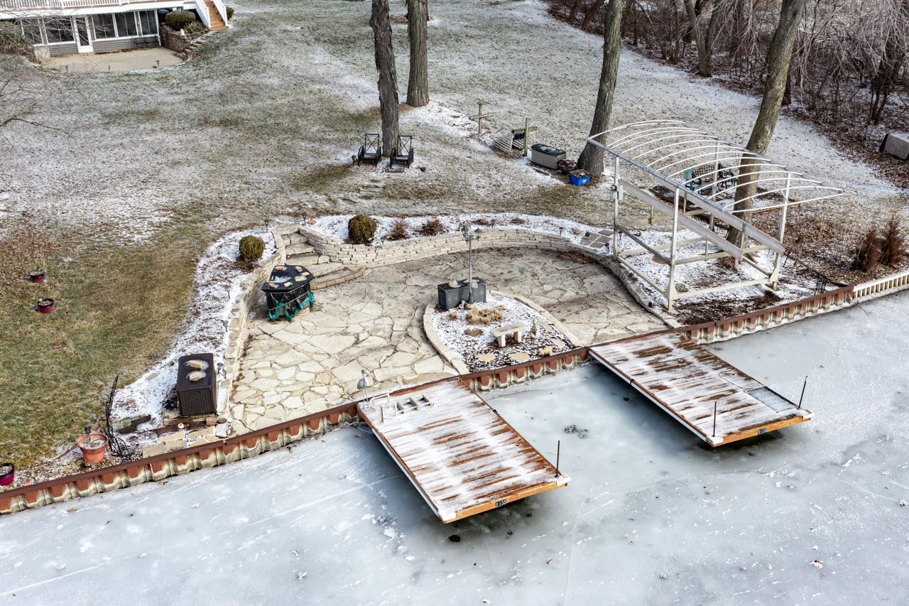 1435 Pier Drive Lake Summerset, IL 61019 - Photo 31 of 35 a view of water heater room
