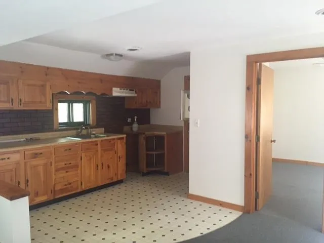 $1,300 | 241 Squantum Road, Jaffrey, NH 03452