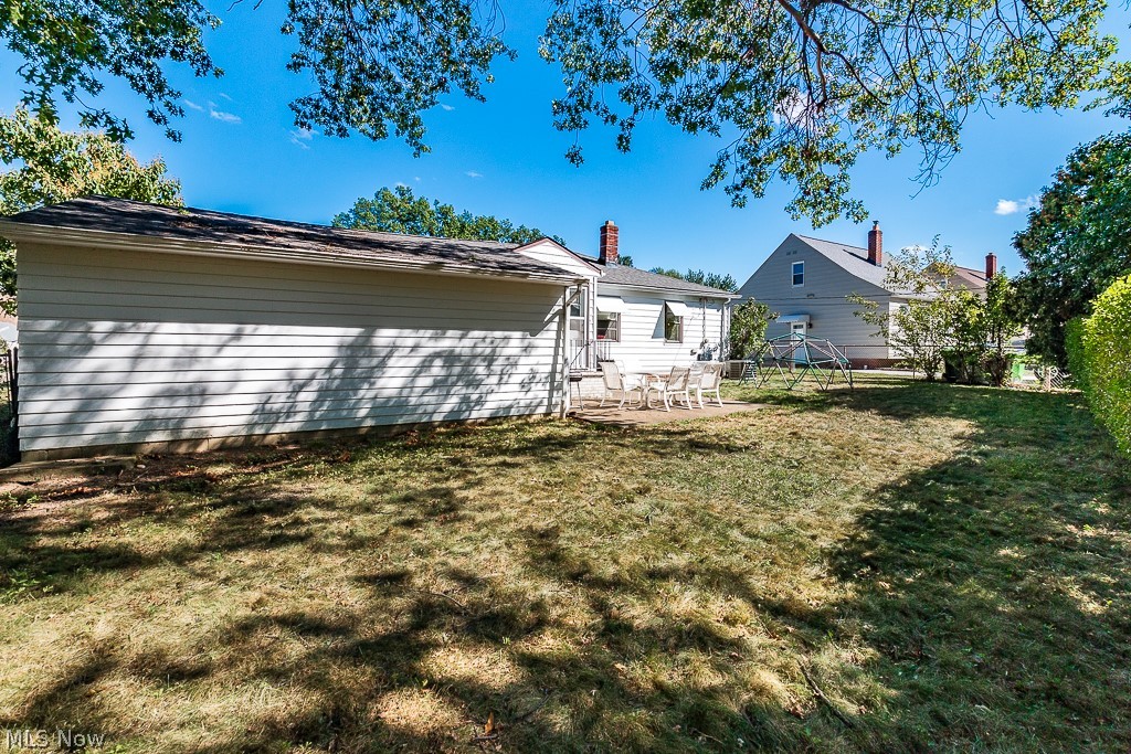 1790 Rush Road Wickliffe, OH 44092 - Photo 3 of 26 Gallery Image 3