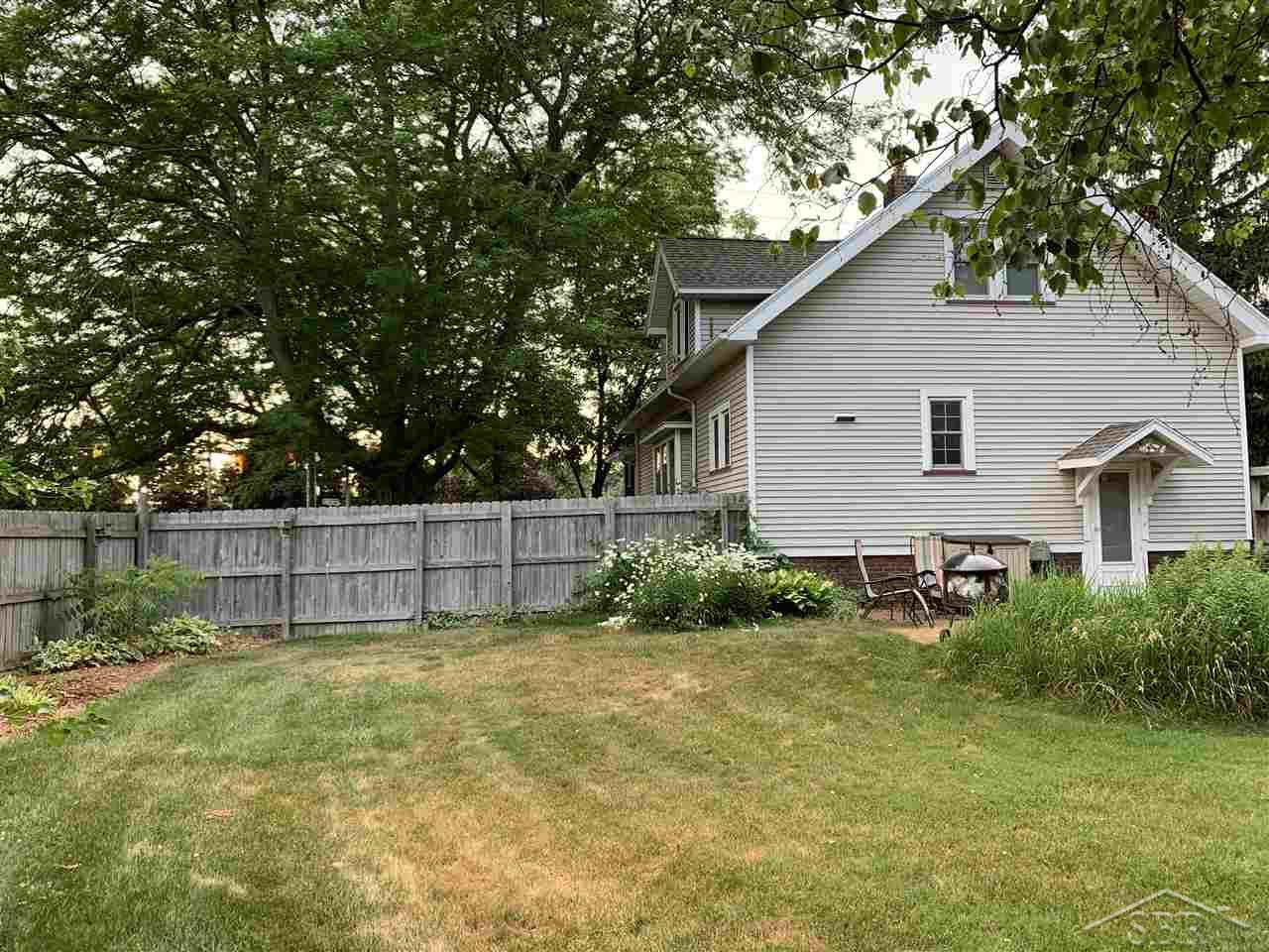 1070 North Center Road Saginaw, MI 48638 - Photo 39 of 49 50017036-38.JPG