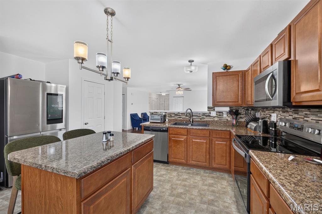 522 Rifle Ridge Drive Wentzville, MO 63385 - Photo 12 of 38 Gallery Image 12
